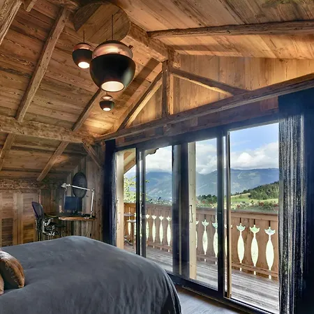 Les Cerises Jacuzzi, Sauna, Hammam, Cinema *