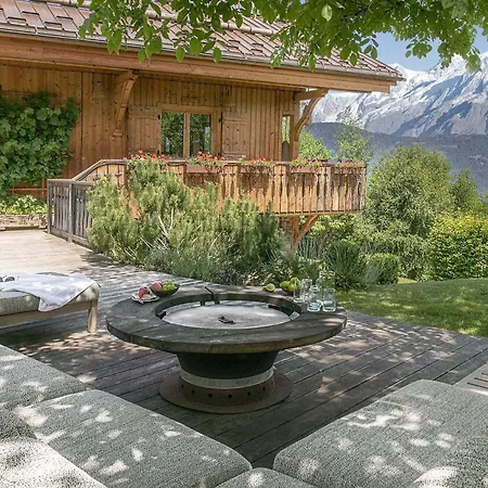 Les Cerises Jacuzzi, Sauna, Hammam, Cinema *